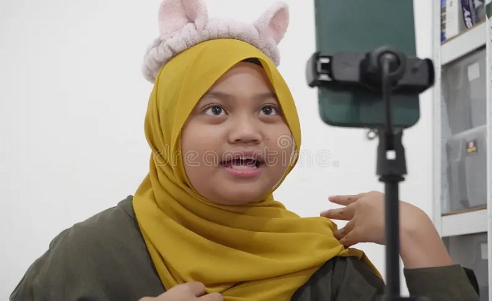 cute hijab girl pic